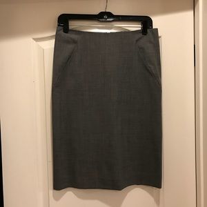 Theory pencil skirt. Grey. Size 4